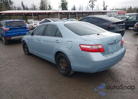 2009 Toyota Camry Le z USA, uszkodzony, nr VIN 4T1BE46K79U873577